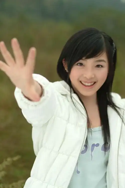 张含韵清纯写真