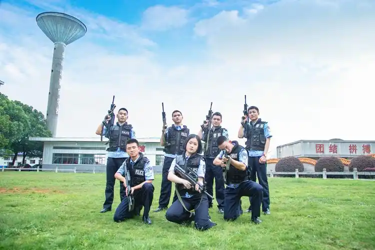 无悔三年藏蓝青春回首依然心血澎湃