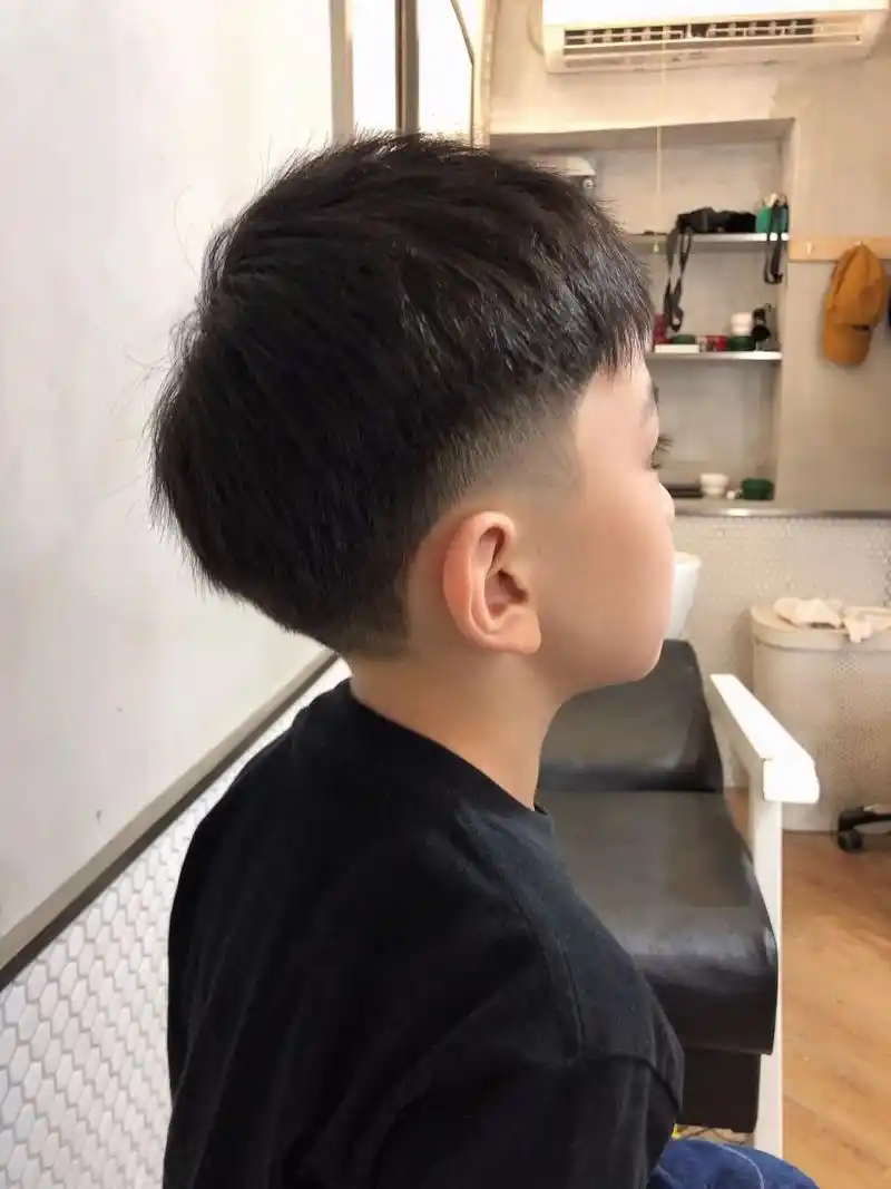 男童发型|谁说小学生不能帅帅的?