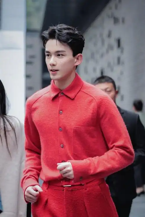 吴磊全红造型##吴磊一个人就是一档综艺节目