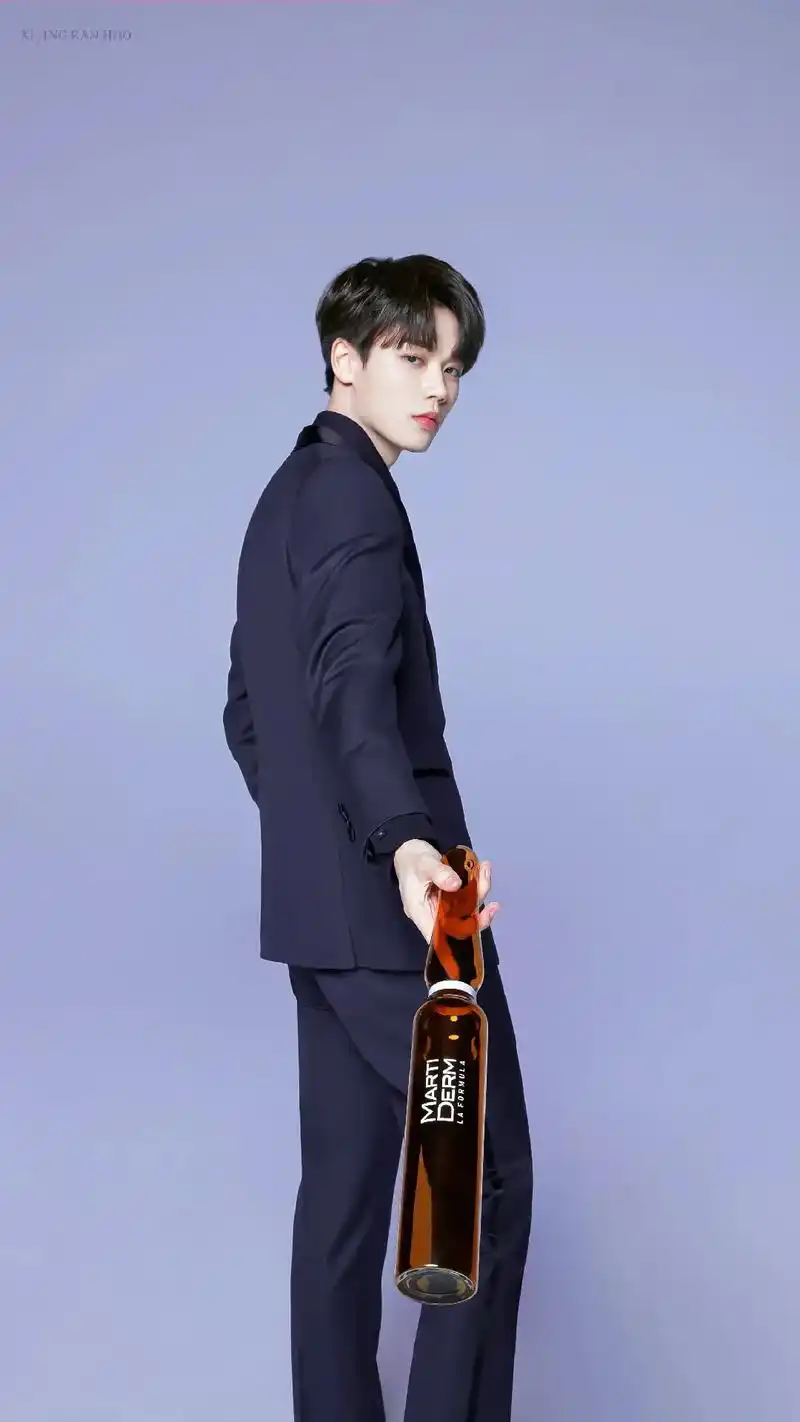 林彦俊 壁纸第六弹那你又什么时候回来呢 - 抖音