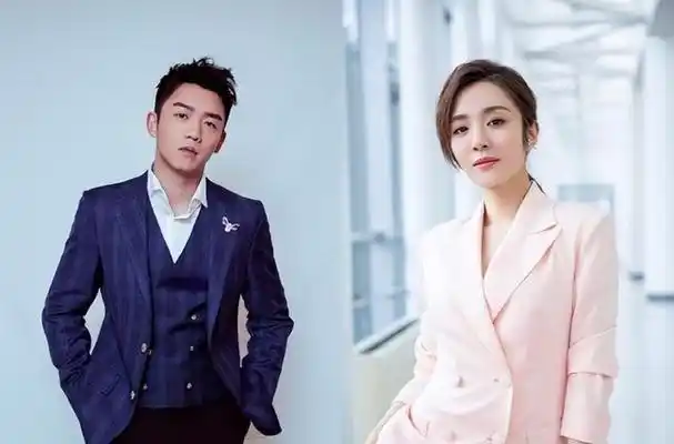 郑恺的老同学王晓晨谈恋爱了,不顾形象与男友吵架,还在门口吸烟