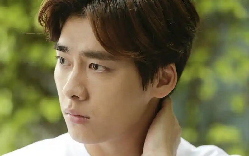 李易峰壁纸图片