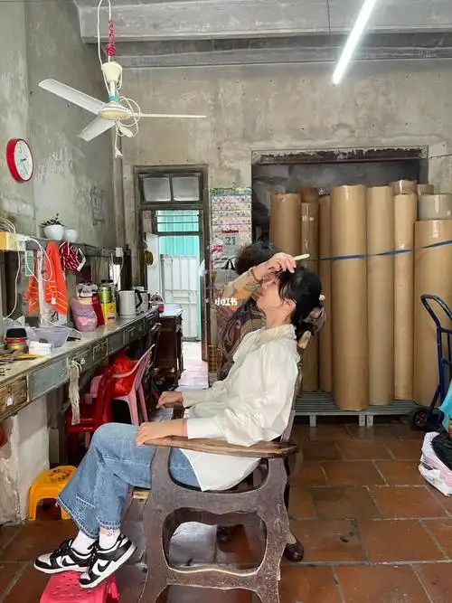 潮汕老"理发店美容店"