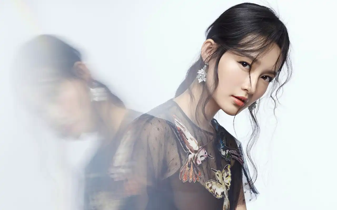 李沁超美写真高清桌面壁纸