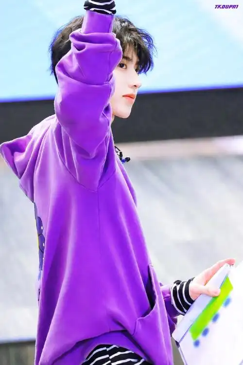 微博@tkoupn1 蔡徐坤 - 堆糖,美图壁纸兴趣社区