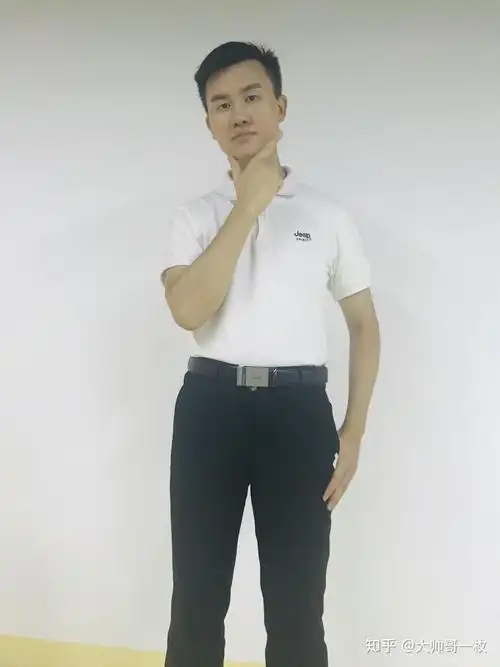 身高180体重60公斤的男生在女孩子眼里身材怎么样