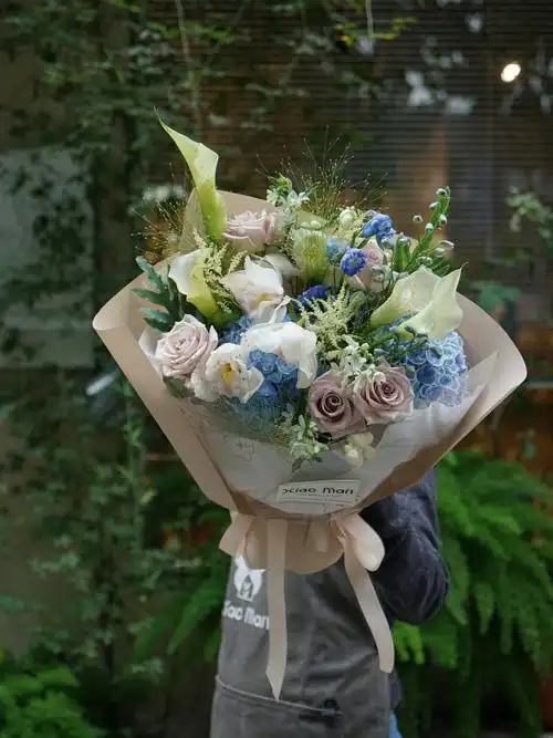 来自妈妈的爱送给女儿18岁生日花太幸福了