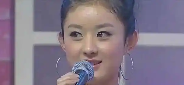 赵丽颖瘦成杨幂?同款"圆脸大眼"五官,怎么打扮才能摆脱土气?