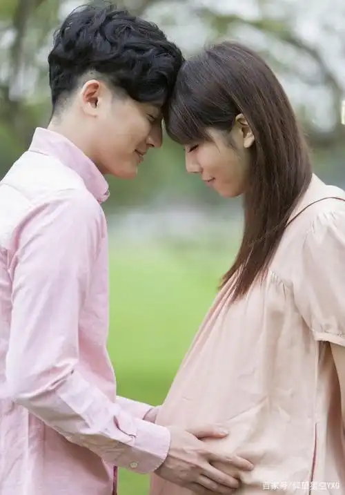 男女找对象的观念是有很大差别的:男人找女朋友希望找一个老实的,纯洁