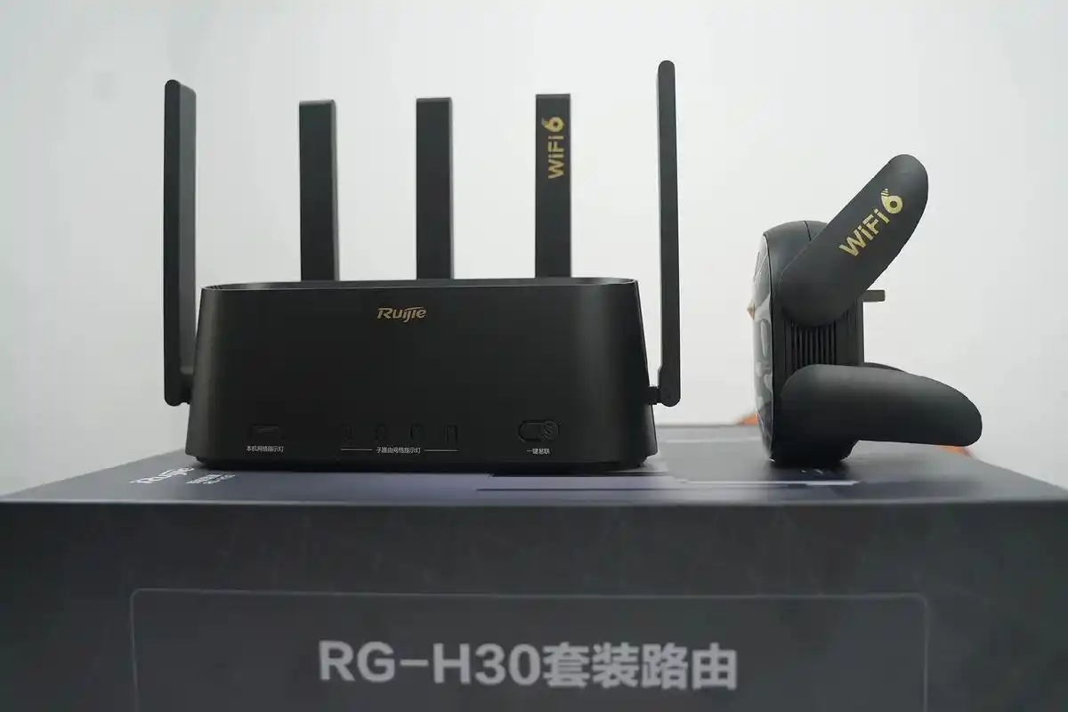 锐捷蜂鸟旗舰版路由器:wifi全屋满格.锐捷蜂鸟旗舰版子母路 - 抖音