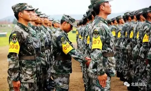 走进超燃练兵场!"暴风雨部队"官兵这样向"八一"献礼