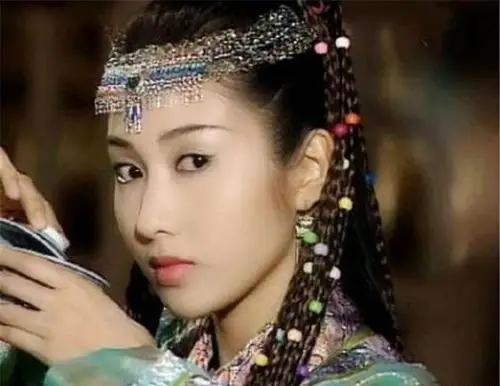 新版倚天屠龙记赵敏扮演者 1