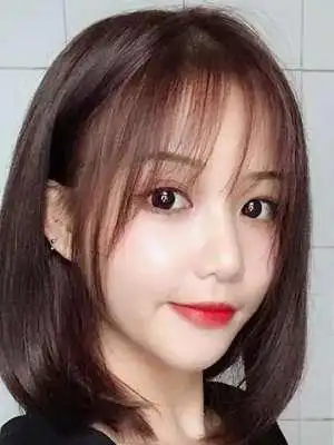 齐肩锁骨短发 法式刘海,超级减龄又不失少女范的短发发型,修剪过的