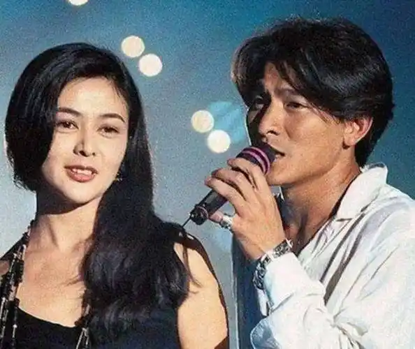 "香江第一美人":如果刘銮雄没有送别墅,我可能就是刘德华老婆了.