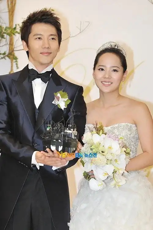 ▼柳真与老公奇太映.(图/翻摄自nate)