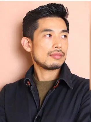 中年男人黑色短发怎么弄好看男士不染色发型