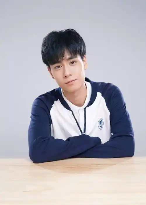 这些90后新生代鲜肉分分钟俘虏御姐的心_白敬亭_王源_吴磊