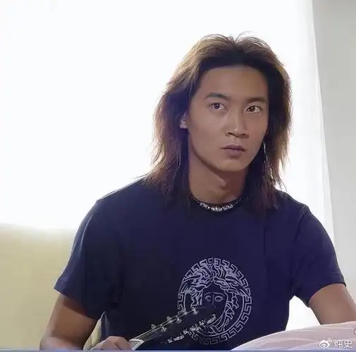 个个胖成油腻大叔,颜值定格在40岁之前|杨俊毅|王禄江|陈键锋_新浪