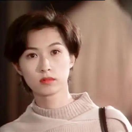 婚纱郭蔼明 好靓再来一张自己用的何美钿头像哈哈太过可爱再来一张!