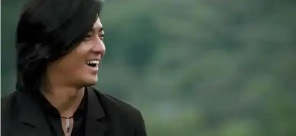 刘伟强64岁生日派对古惑仔罕见齐聚郑伊健惊现断崖式衰老