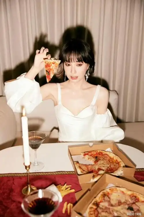 比披萨还美味吴昕