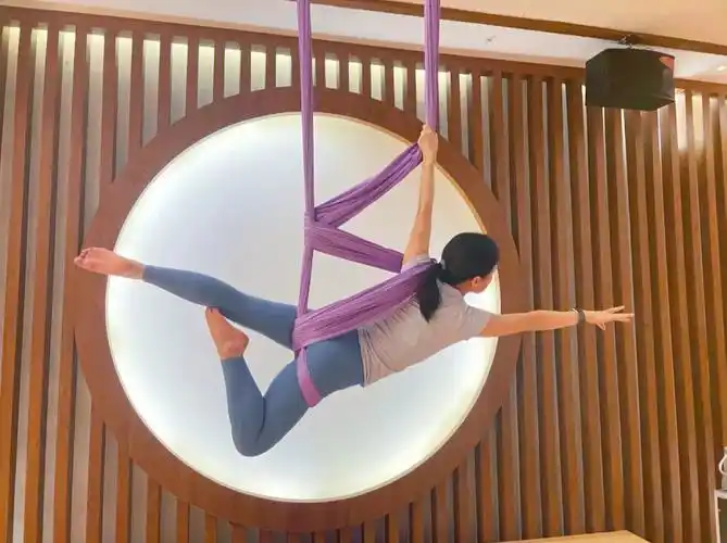 空中瑜伽