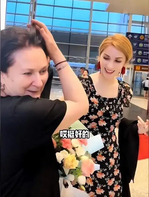 纪实湖北小伙苏华被外国美女倒追生2个混血宝宝大女儿超像杨幂