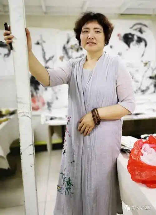 中国美术人物志当代艺术家王凯