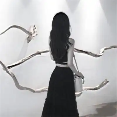 黑白女生头像高冷霸气性感性感妩媚黑色系女头图片