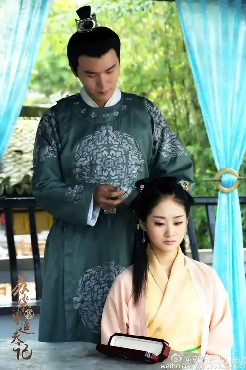 《苏染染追夫记》是北京壹加传媒有限公司承制的古装武侠网络剧,由 a