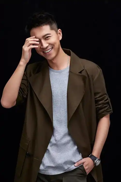 【人物】王雷:从孙少安到隆桂臣,最惦念还是人艺舞台