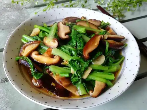 年夜饭大鱼大肉多荤素搭配更健康分享15道蔬菜小炒收藏好