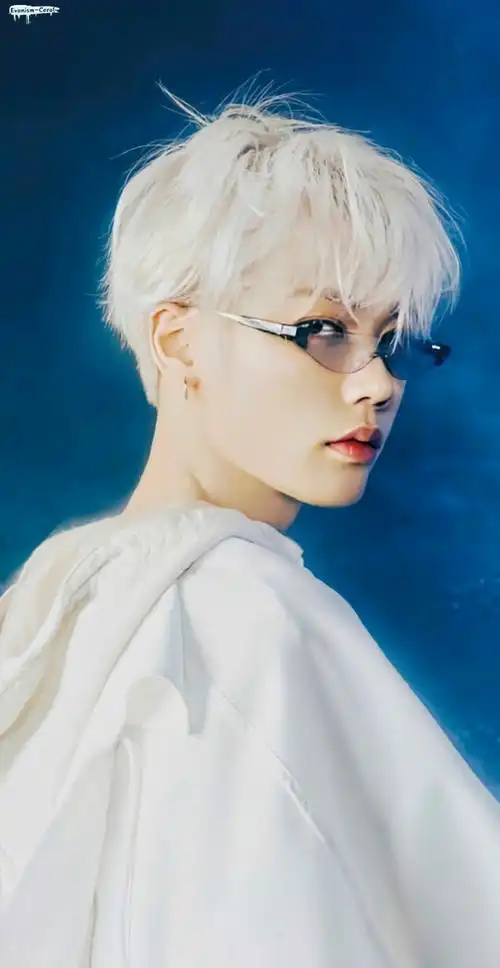 林彦俊超话92#林彦俊林格报到#最爱的白发林彦俊!