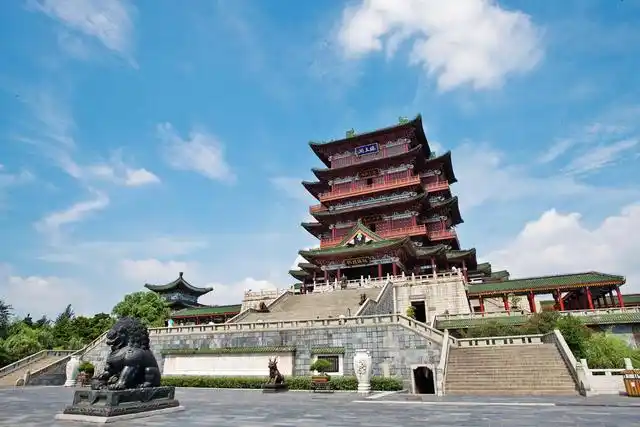 南昌市地标性建筑,豫章古文明的象征,高57.5米