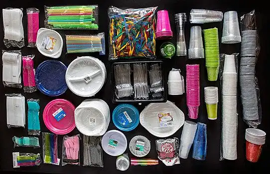 塑料餐具图片_塑料餐具图片大全_塑料餐具图片素材