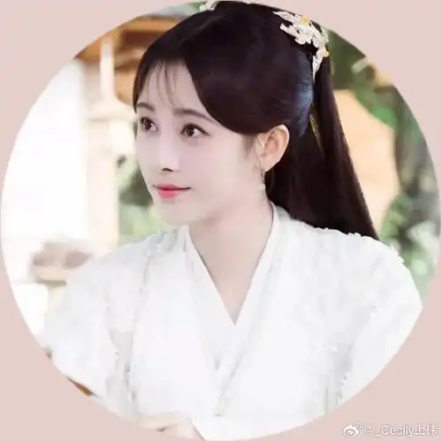 鞠婧祎超话jjy#鞠婧祎的天鹅颈#jjy#鞠婧祎照片#鞠圆框古风头像2