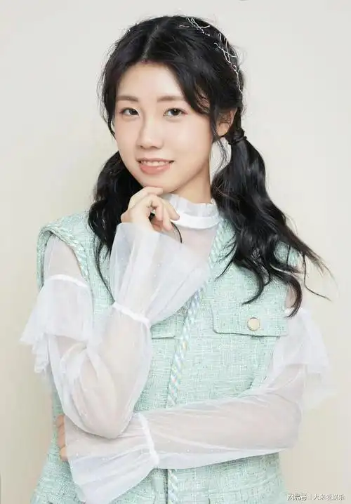 石玺彤绯闻对象翻车得老板安慰!|娱乐圈|情侣_网易订阅