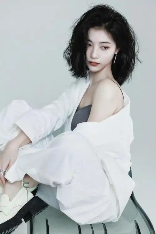 许佳琪七夕写真##许佳琪七夕十五宫格大片