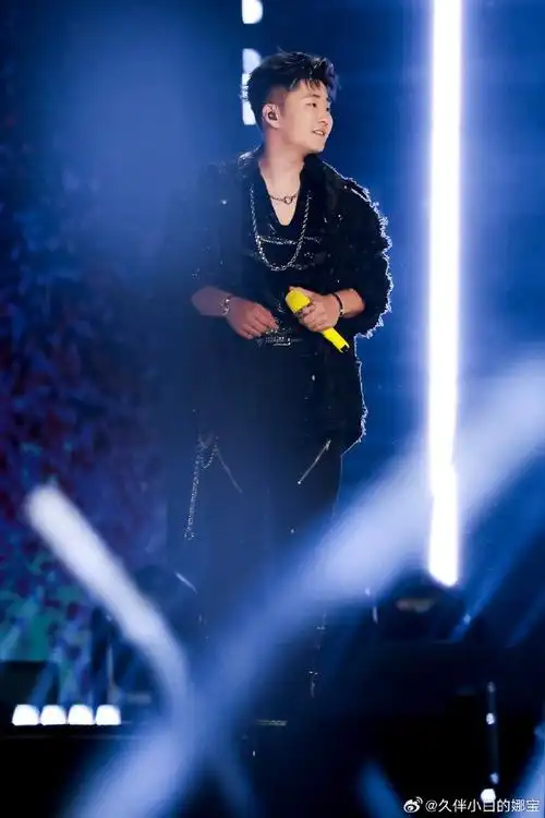 白小白##白小白新歌《港城》