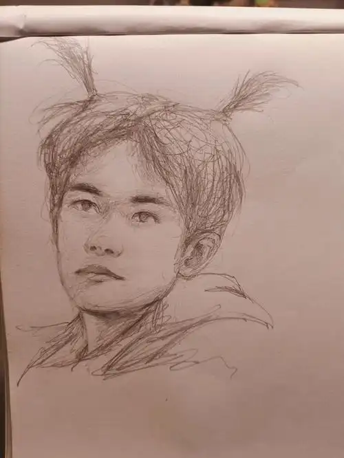 易烊千玺宝藏男孩