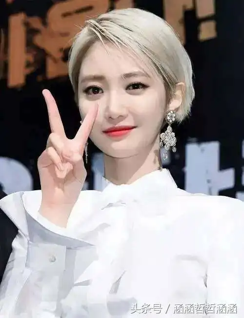 韩国女明星短发排行榜十大韩国女星最美短发造型排行榜