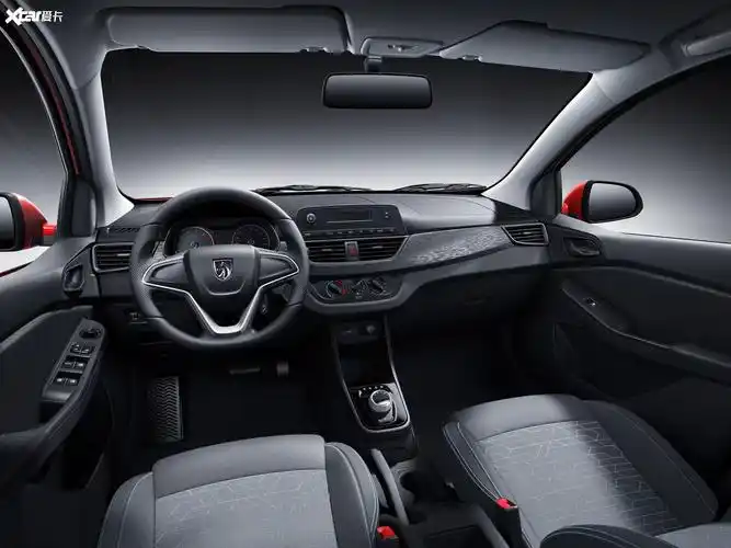 爱卡首页 汽车图片 宝骏 宝骏310 2019款1.