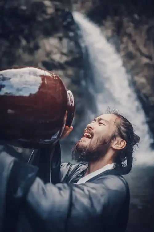 标题:与尔同销万古愁