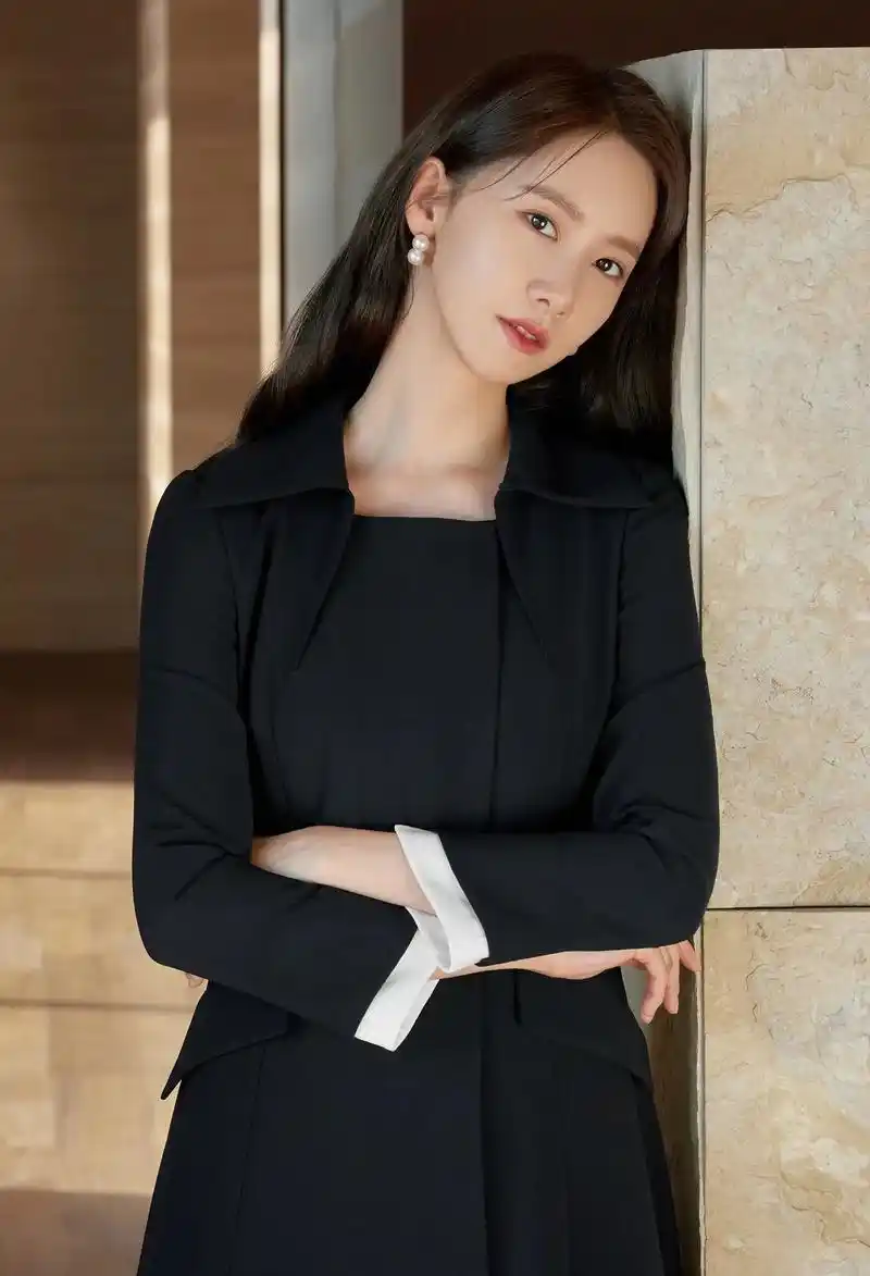 黑色系.#林允儿 #允儿 - 抖音