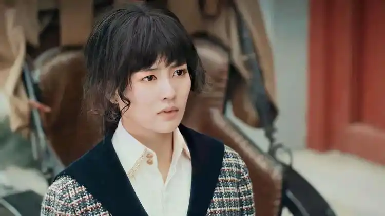 烈火军校顾燕帧白鹿重逢乐开花下一秒虚脱晕倒媳妇怀中