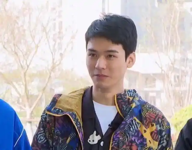 原创原创极挑第八季被曝大换血白敬亭龚俊常驻岳云鹏雷佳音离开