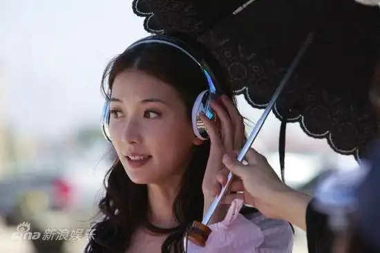 图文:《富春山居图》热拍-林志玲试道具