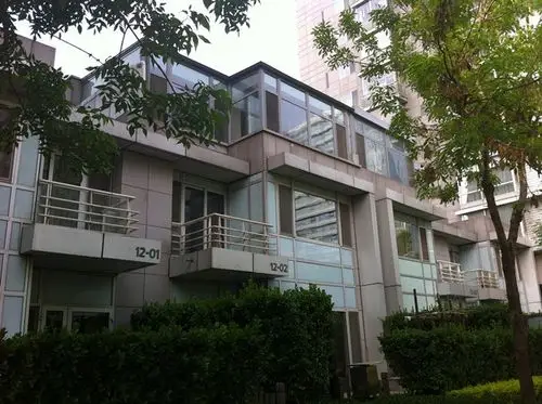 【麦田认证房】新新新上房源,黄金次顶层,机会难得,期待来电!