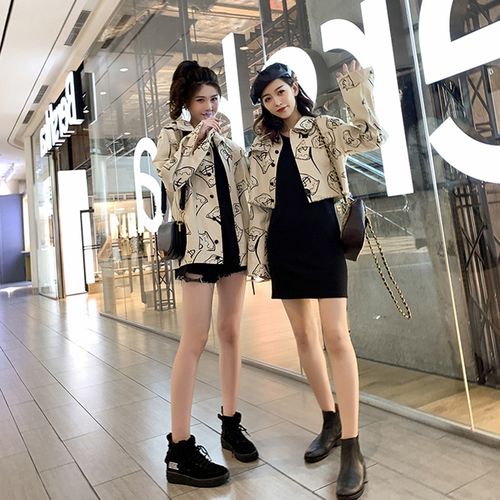 春季网红轻熟风女装闺蜜套装ins姐妹装不一样炸街牛仔外套两件套